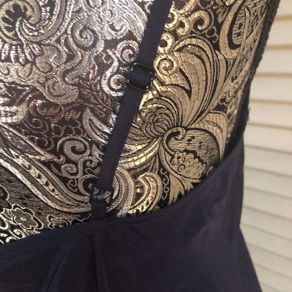 Trina Turk Navy Fringe Dress 👗 and Adjustable Slip. Perfectly designed set. 8 - Picture 10 of 14